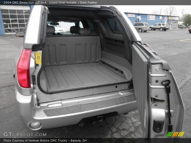 2004 Envoy XUV SLT 4x4 Trunk