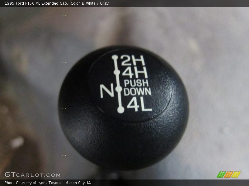 Colonial White / Gray 1995 Ford F150 XL Extended Cab