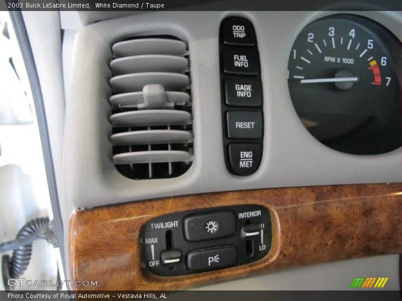 White Diamond / Taupe 2003 Buick LeSabre Limited
