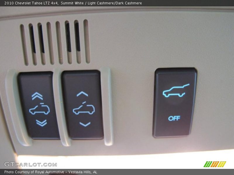 Summit White / Light Cashmere/Dark Cashmere 2010 Chevrolet Tahoe LTZ 4x4