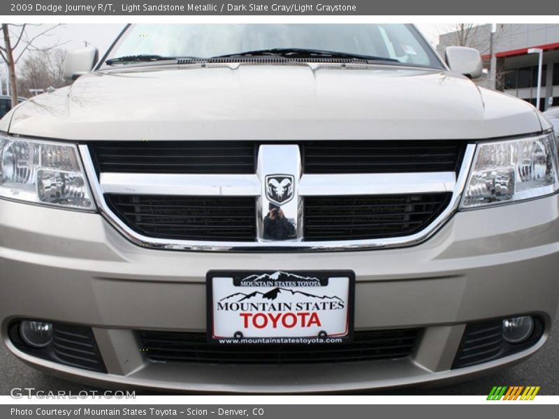 Light Sandstone Metallic / Dark Slate Gray/Light Graystone 2009 Dodge Journey R/T