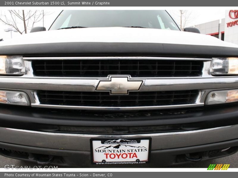 Summit White / Graphite 2001 Chevrolet Suburban 1500 LS