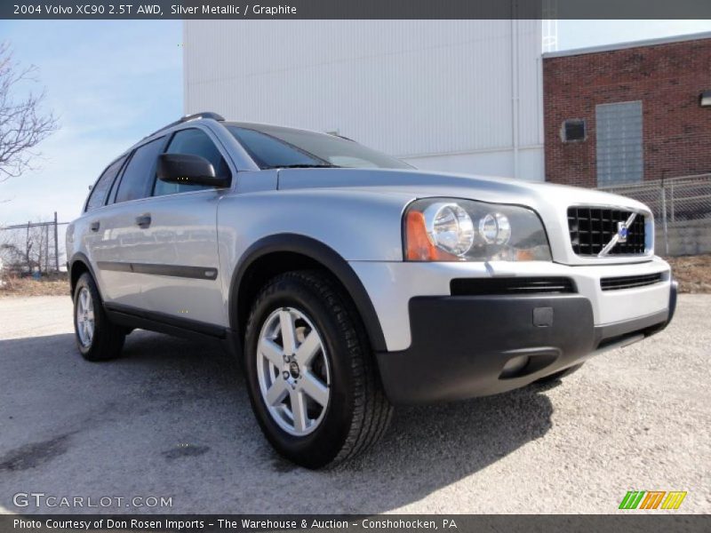Silver Metallic / Graphite 2004 Volvo XC90 2.5T AWD