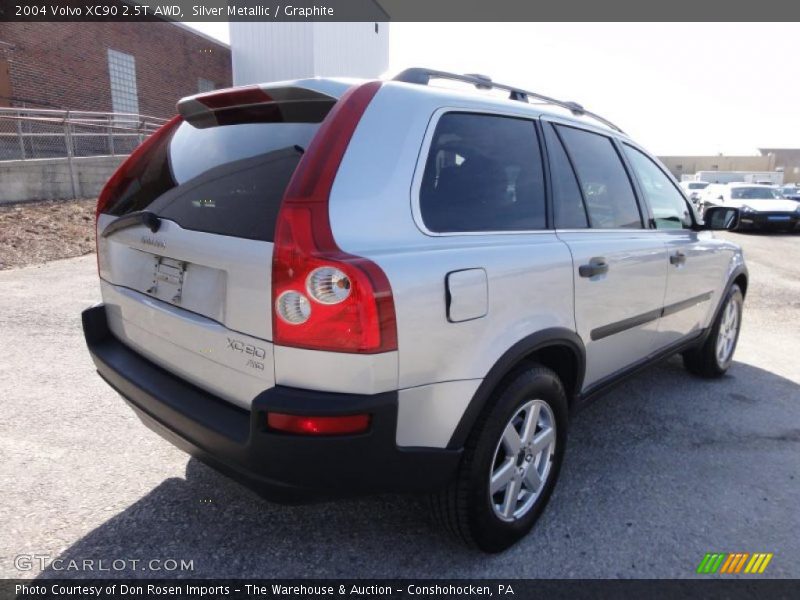 Silver Metallic / Graphite 2004 Volvo XC90 2.5T AWD