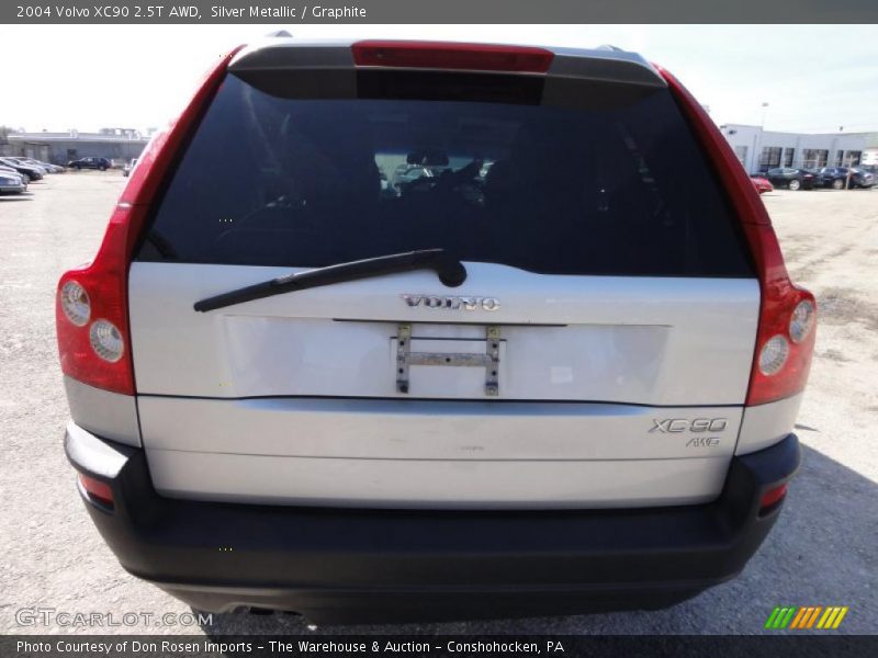 Silver Metallic / Graphite 2004 Volvo XC90 2.5T AWD