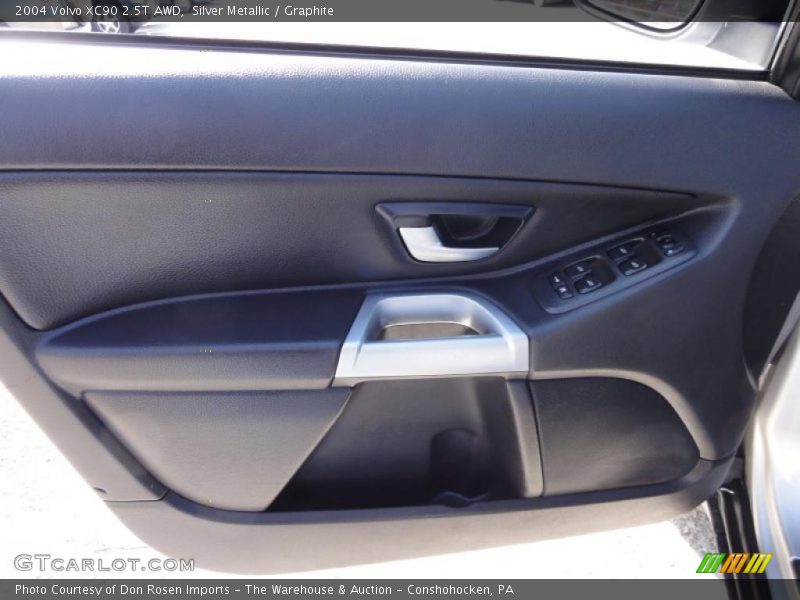 Silver Metallic / Graphite 2004 Volvo XC90 2.5T AWD
