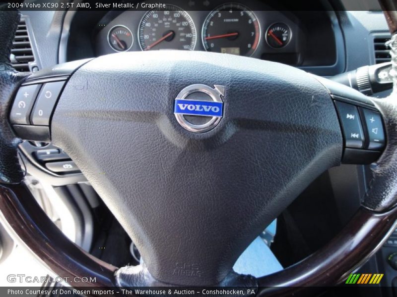 Silver Metallic / Graphite 2004 Volvo XC90 2.5T AWD