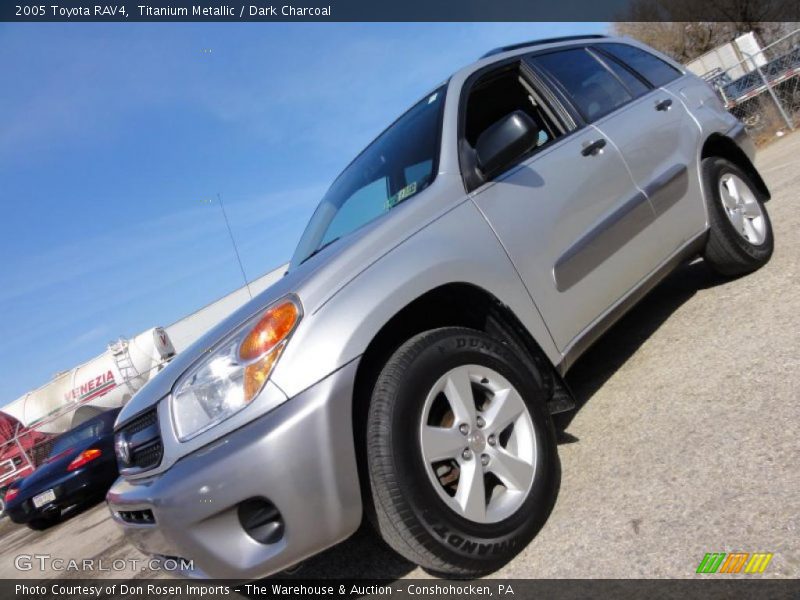 Titanium Metallic / Dark Charcoal 2005 Toyota RAV4
