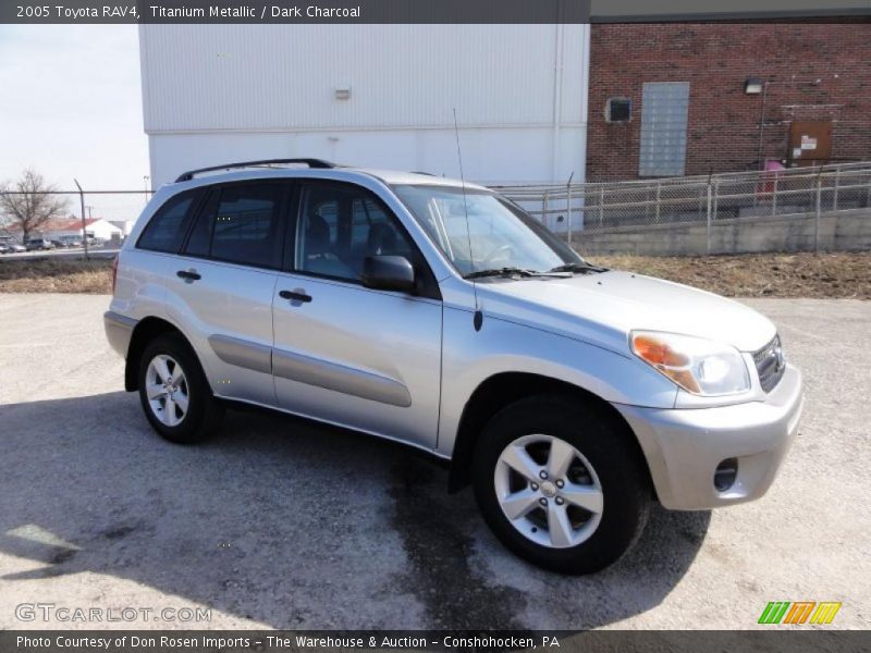 Titanium Metallic / Dark Charcoal 2005 Toyota RAV4