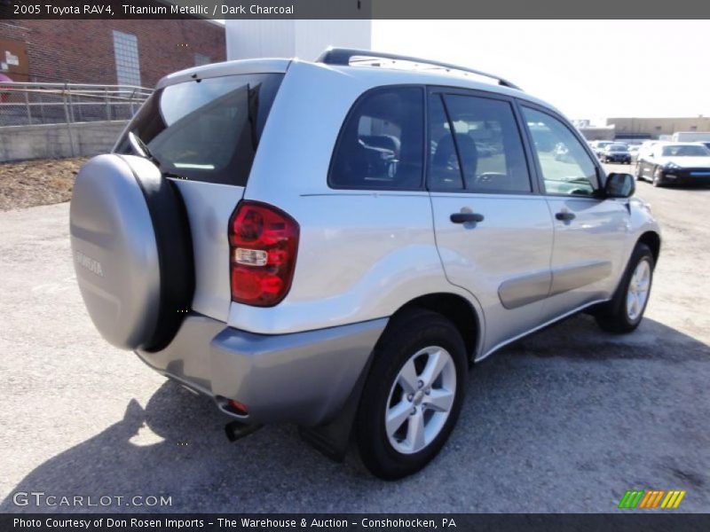 Titanium Metallic / Dark Charcoal 2005 Toyota RAV4