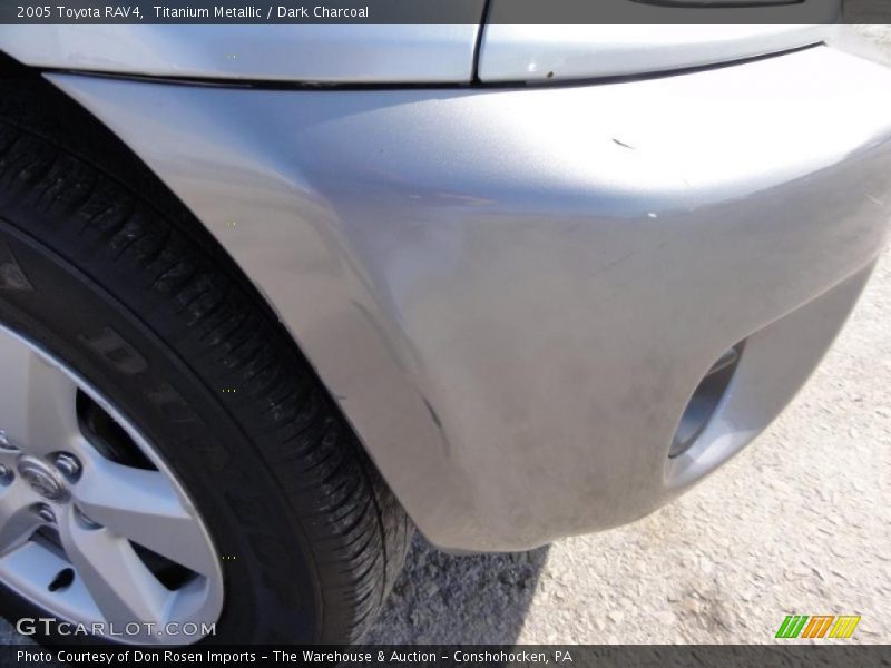 Titanium Metallic / Dark Charcoal 2005 Toyota RAV4