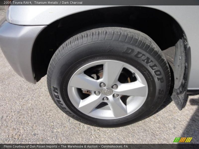 Titanium Metallic / Dark Charcoal 2005 Toyota RAV4