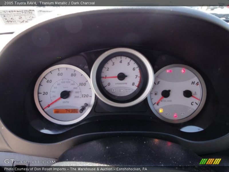 Titanium Metallic / Dark Charcoal 2005 Toyota RAV4