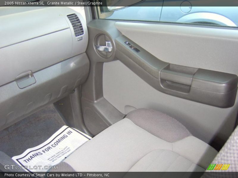 Granite Metallic / Steel/Graphite 2005 Nissan Xterra SE