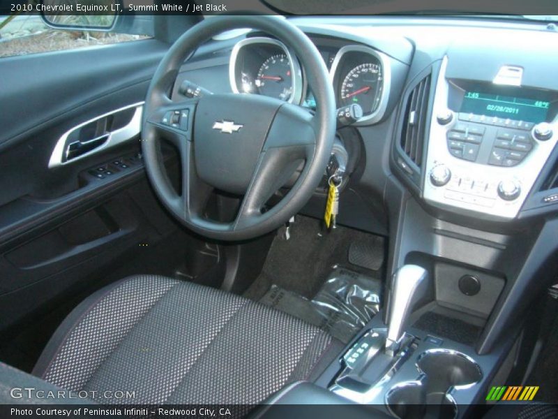 Summit White / Jet Black 2010 Chevrolet Equinox LT