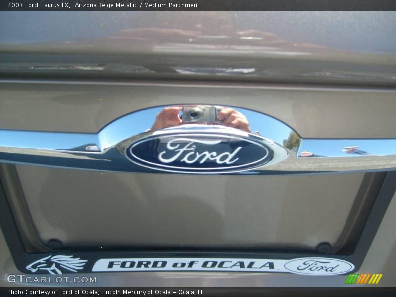 Arizona Beige Metallic / Medium Parchment 2003 Ford Taurus LX