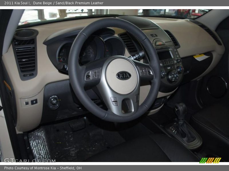 Dune Beige / Sand/Black Premium Leather 2011 Kia Soul !