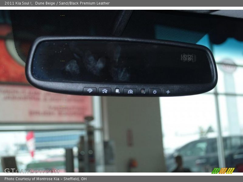 Dune Beige / Sand/Black Premium Leather 2011 Kia Soul !