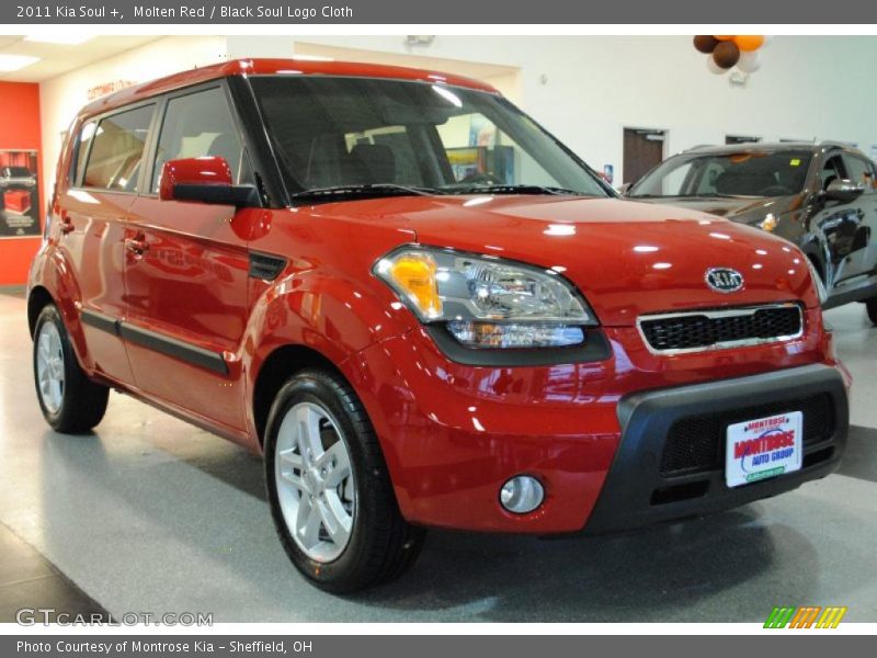 Molten Red / Black Soul Logo Cloth 2011 Kia Soul +