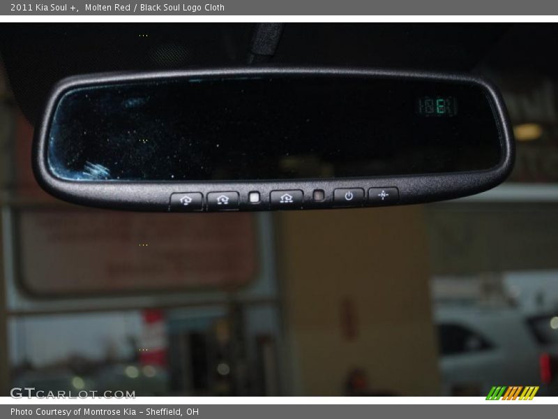 Molten Red / Black Soul Logo Cloth 2011 Kia Soul +