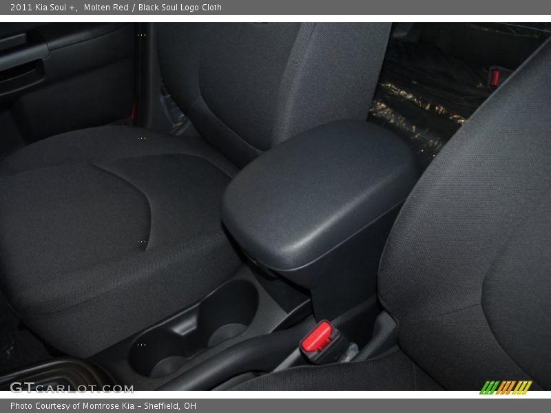 Molten Red / Black Soul Logo Cloth 2011 Kia Soul +