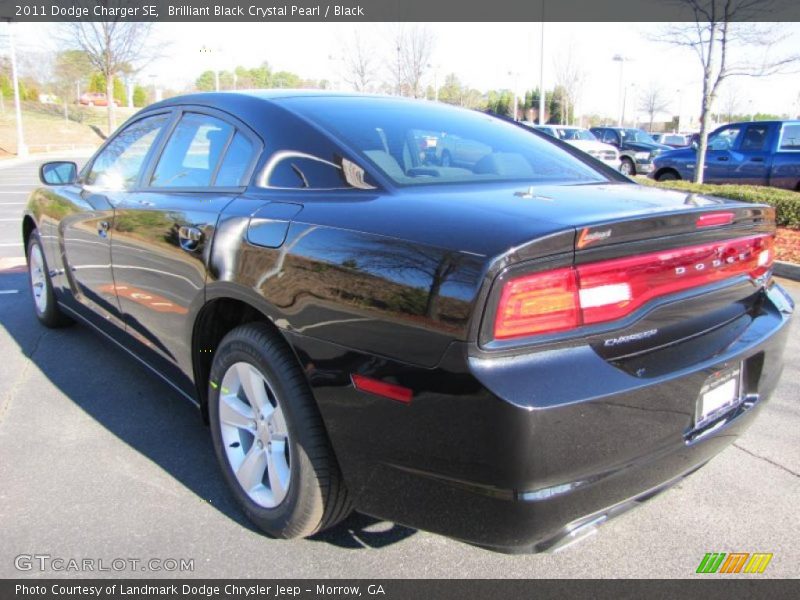 Brilliant Black Crystal Pearl / Black 2011 Dodge Charger SE