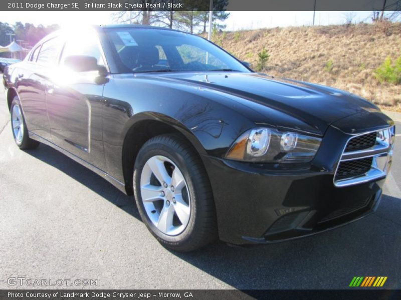 Brilliant Black Crystal Pearl / Black 2011 Dodge Charger SE