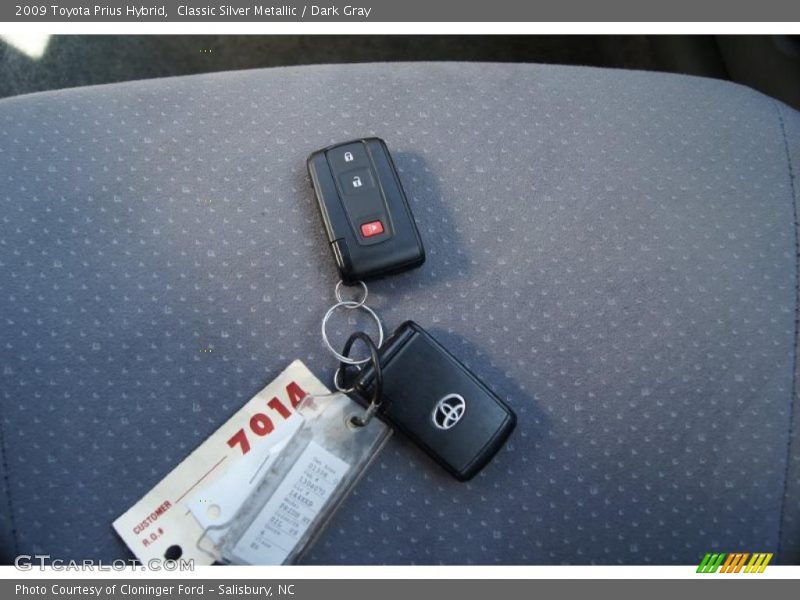 Classic Silver Metallic / Dark Gray 2009 Toyota Prius Hybrid