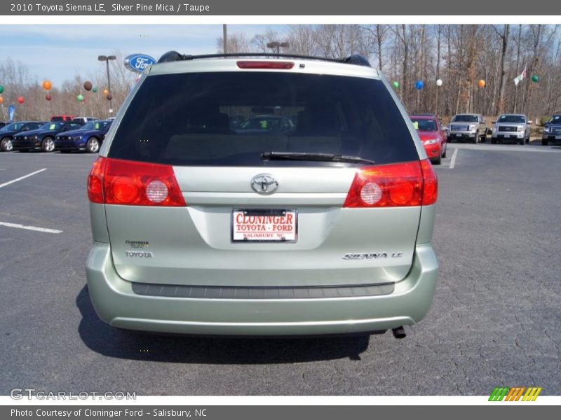 Silver Pine Mica / Taupe 2010 Toyota Sienna LE