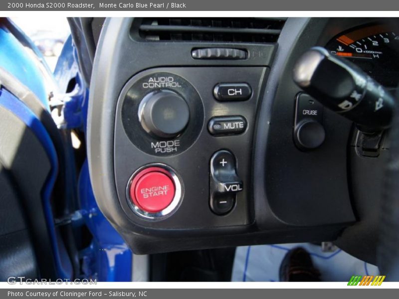 Controls of 2000 S2000 Roadster