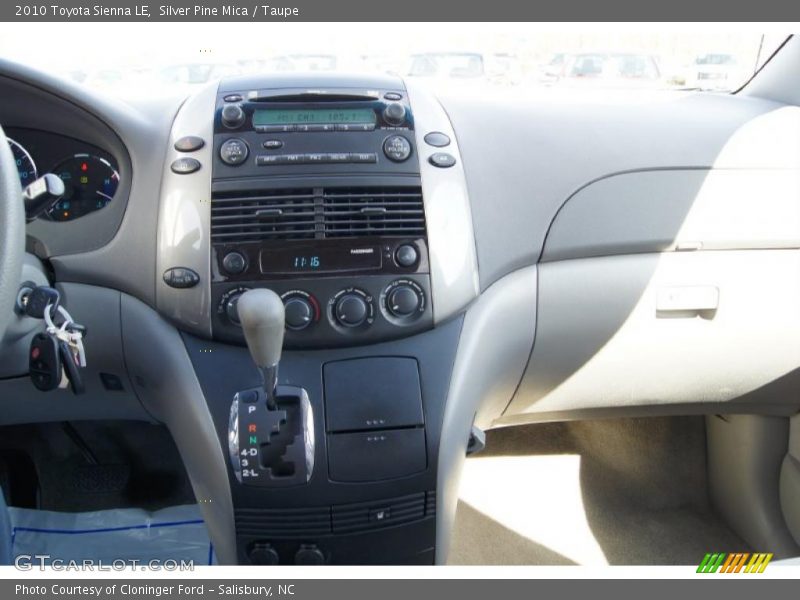 Silver Pine Mica / Taupe 2010 Toyota Sienna LE