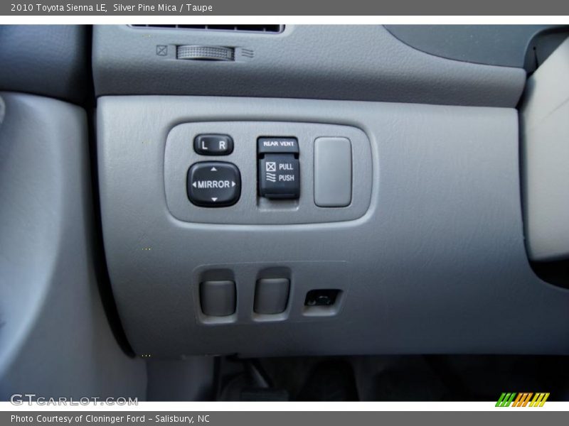 Silver Pine Mica / Taupe 2010 Toyota Sienna LE