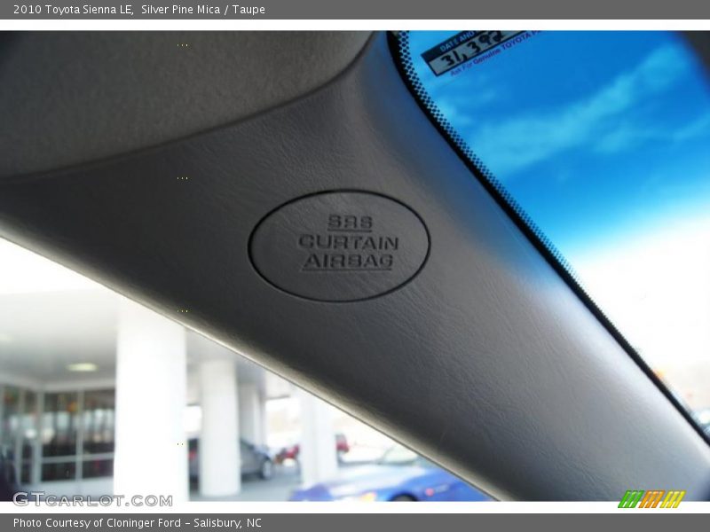 Silver Pine Mica / Taupe 2010 Toyota Sienna LE
