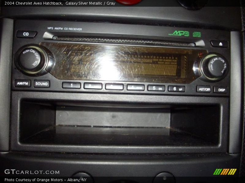 Galaxy Silver Metallic / Gray 2004 Chevrolet Aveo Hatchback