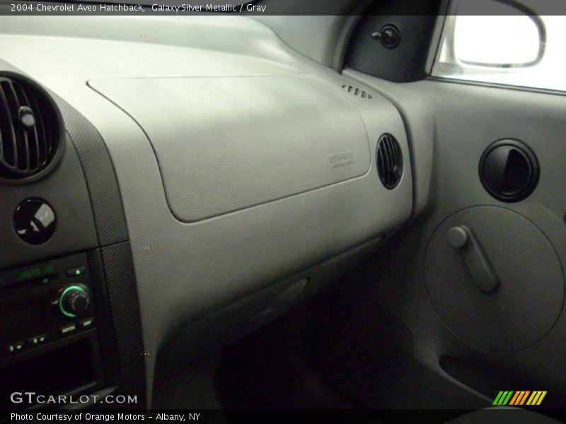 Galaxy Silver Metallic / Gray 2004 Chevrolet Aveo Hatchback