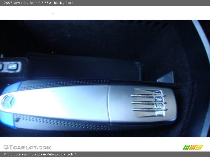 Black / Black 2007 Mercedes-Benz CLS 550