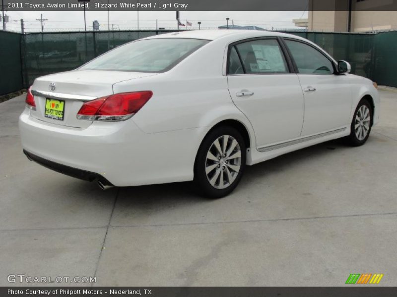 Blizzard White Pearl / Light Gray 2011 Toyota Avalon Limited