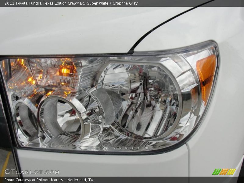 Super White / Graphite Gray 2011 Toyota Tundra Texas Edition CrewMax