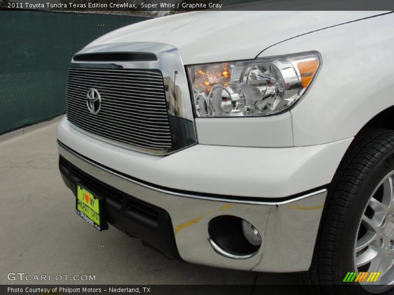 Super White / Graphite Gray 2011 Toyota Tundra Texas Edition CrewMax