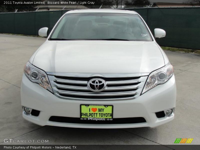 Blizzard White Pearl / Light Gray 2011 Toyota Avalon Limited