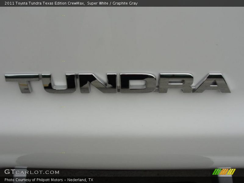  2011 Tundra Texas Edition CrewMax Logo