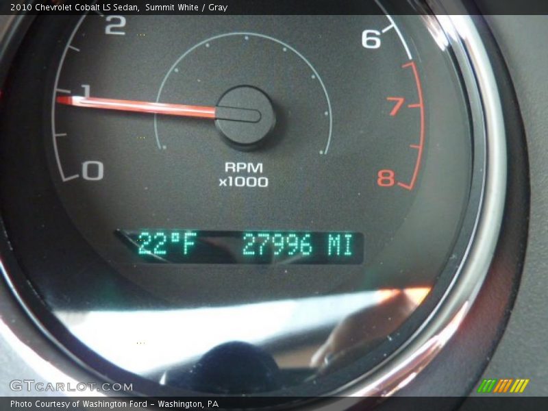 Summit White / Gray 2010 Chevrolet Cobalt LS Sedan