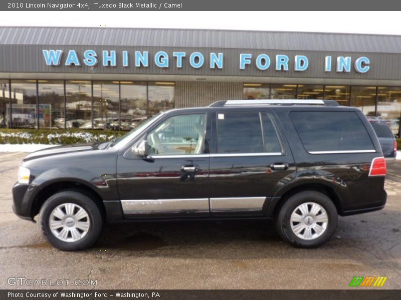 Tuxedo Black Metallic / Camel 2010 Lincoln Navigator 4x4