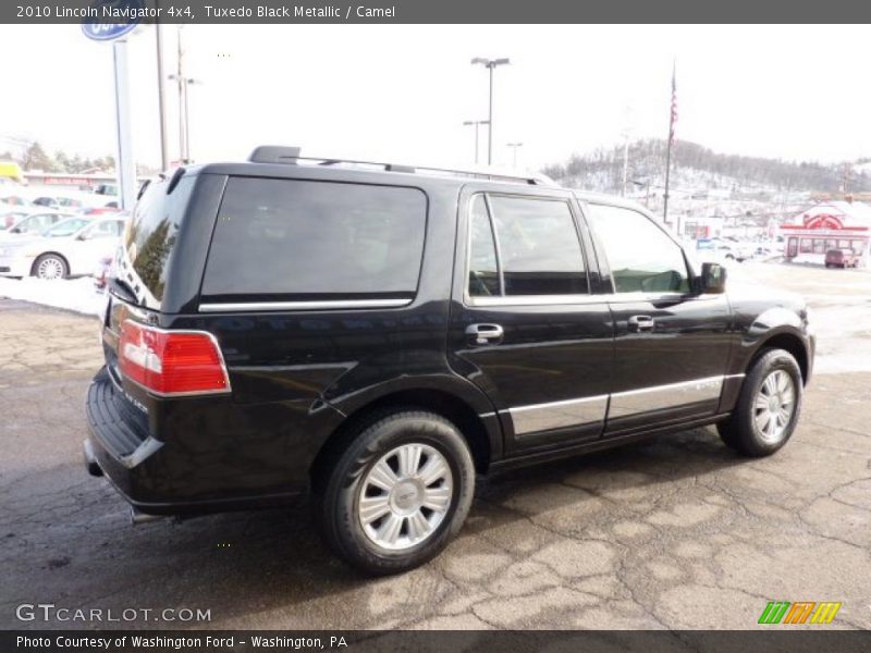 Tuxedo Black Metallic / Camel 2010 Lincoln Navigator 4x4