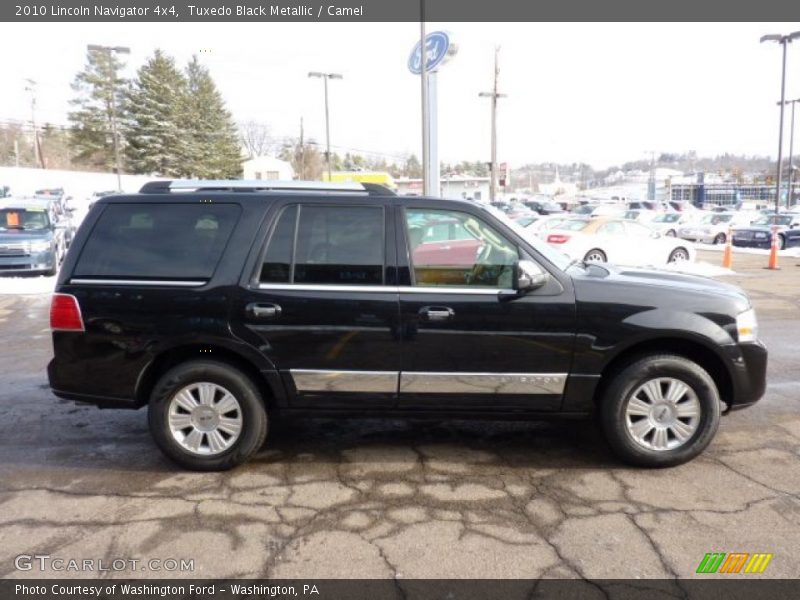 Tuxedo Black Metallic / Camel 2010 Lincoln Navigator 4x4