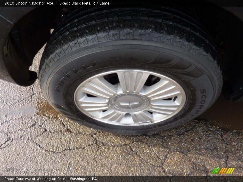 Tuxedo Black Metallic / Camel 2010 Lincoln Navigator 4x4