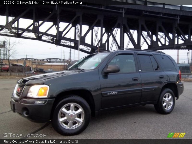 Onyx Black / Medium Pewter 2003 GMC Envoy SLE 4x4
