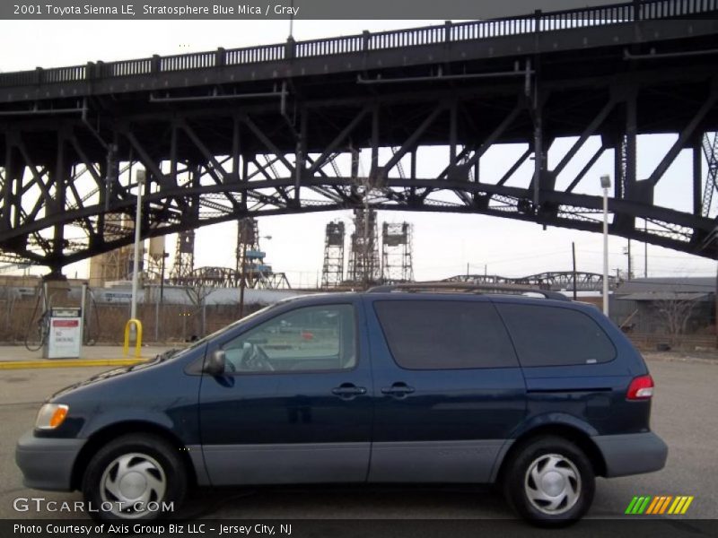 Stratosphere Blue Mica / Gray 2001 Toyota Sienna LE