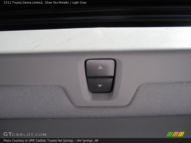 Silver Sky Metallic / Light Gray 2011 Toyota Sienna Limited
