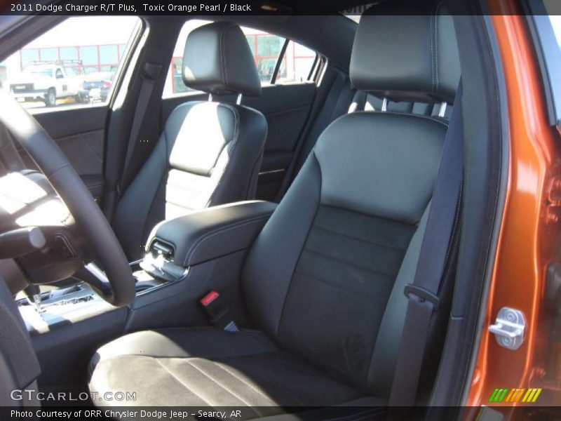 Toxic Orange Pearl / Black 2011 Dodge Charger R/T Plus